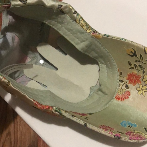 Urban Outfitters Floral Baseball Hat - Picture 6 of 6